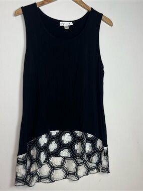 Boo Radley Australia Black Tunic Tank Top Embroidered Lace Hem-Size Large